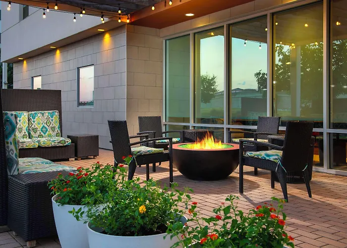 Home2 By Hilton Austin 3*